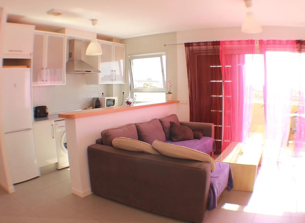אל מדאנו Alquilaencanarias-Medano Los Martines Beachfront A מראה חיצוני תמונה